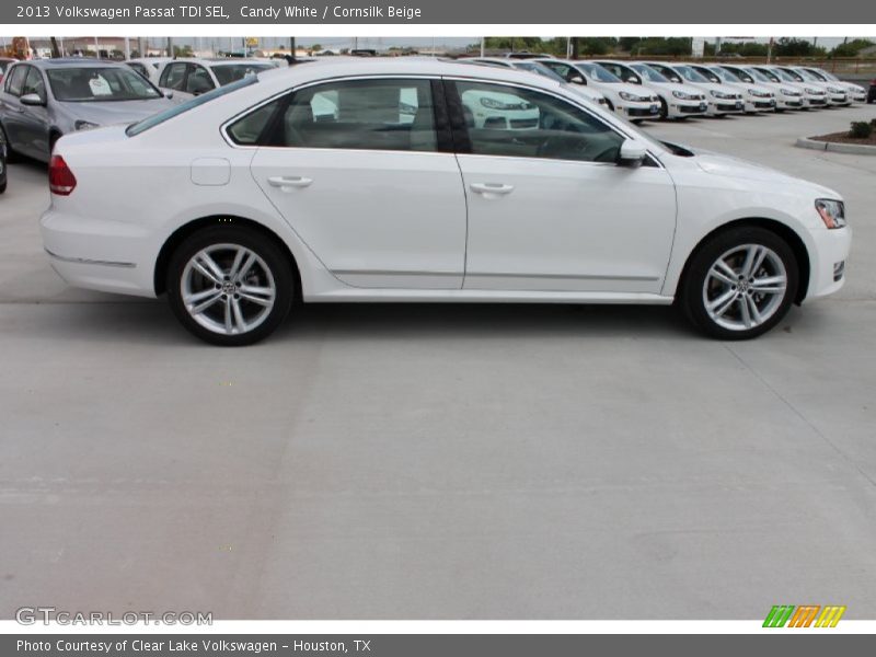 Candy White / Cornsilk Beige 2013 Volkswagen Passat TDI SEL