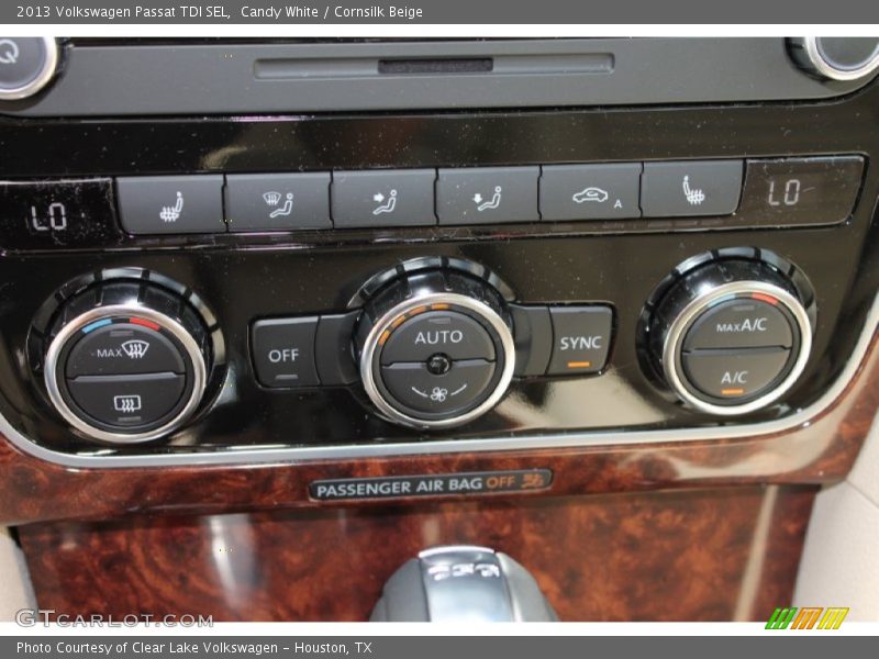 Candy White / Cornsilk Beige 2013 Volkswagen Passat TDI SEL