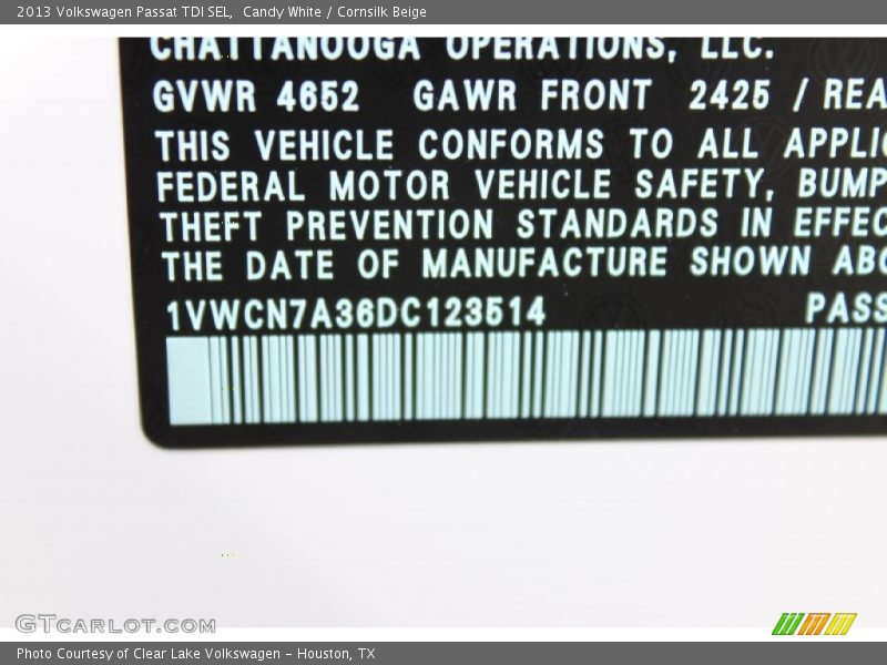 Candy White / Cornsilk Beige 2013 Volkswagen Passat TDI SEL