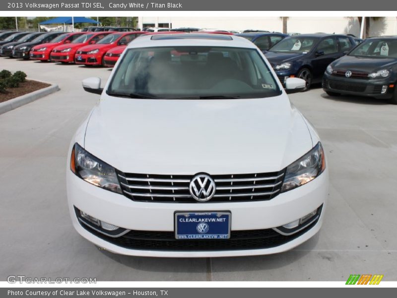Candy White / Titan Black 2013 Volkswagen Passat TDI SEL