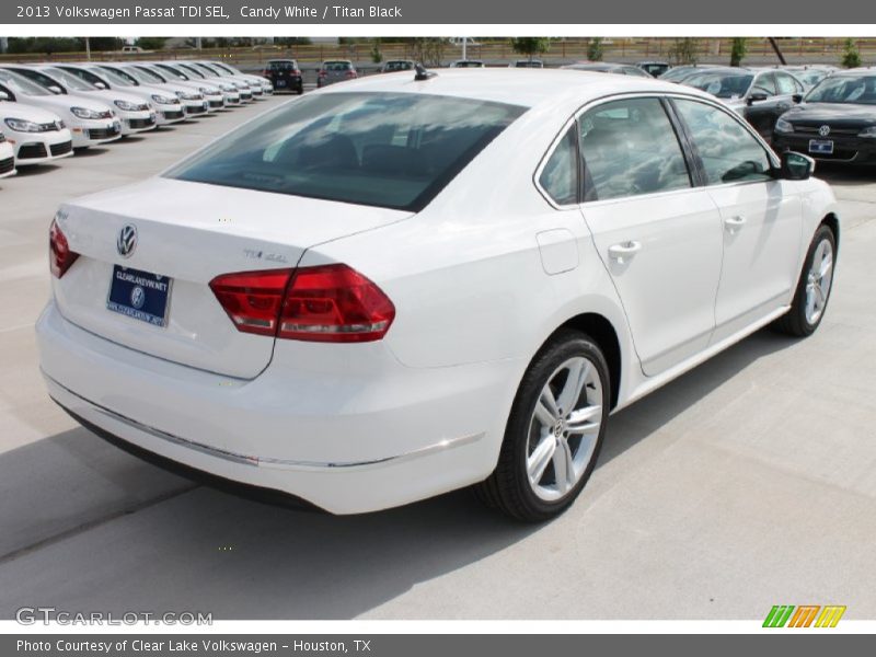 Candy White / Titan Black 2013 Volkswagen Passat TDI SEL
