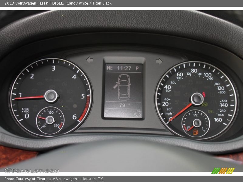 Candy White / Titan Black 2013 Volkswagen Passat TDI SEL