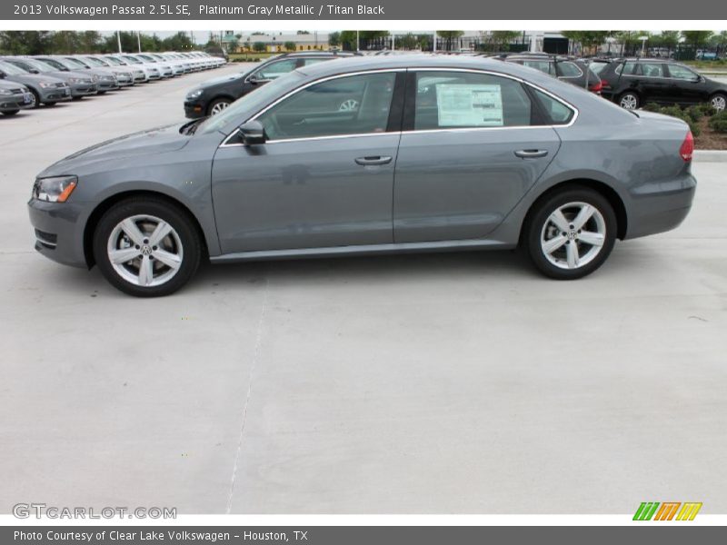 Platinum Gray Metallic / Titan Black 2013 Volkswagen Passat 2.5L SE