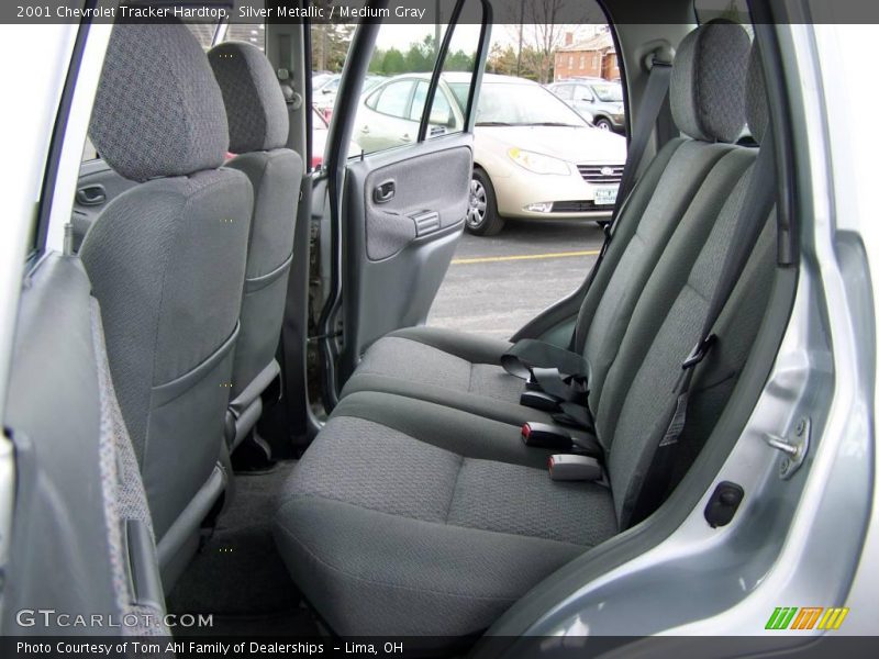 Silver Metallic / Medium Gray 2001 Chevrolet Tracker Hardtop