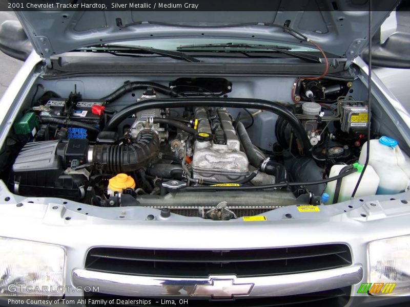 Silver Metallic / Medium Gray 2001 Chevrolet Tracker Hardtop