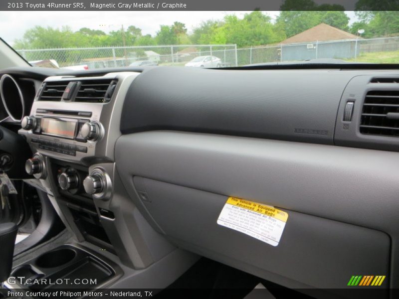 Magnetic Gray Metallic / Graphite 2013 Toyota 4Runner SR5