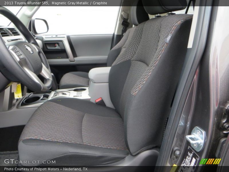 Magnetic Gray Metallic / Graphite 2013 Toyota 4Runner SR5