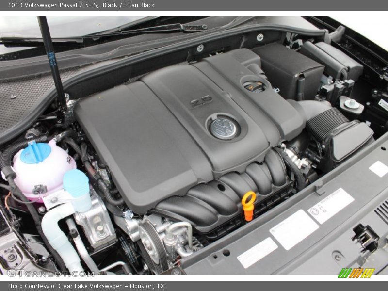 Black / Titan Black 2013 Volkswagen Passat 2.5L S