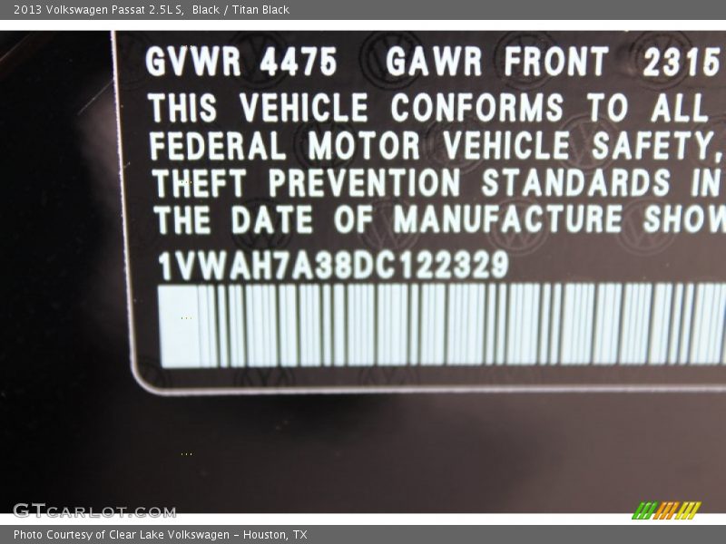 Black / Titan Black 2013 Volkswagen Passat 2.5L S