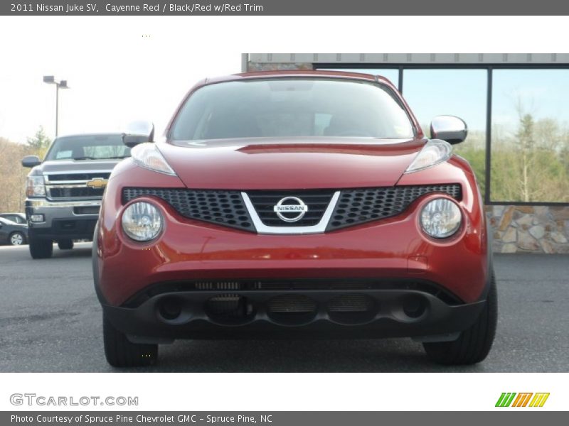 Cayenne Red / Black/Red w/Red Trim 2011 Nissan Juke SV