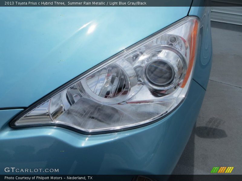 Summer Rain Metallic / Light Blue Gray/Black 2013 Toyota Prius c Hybrid Three