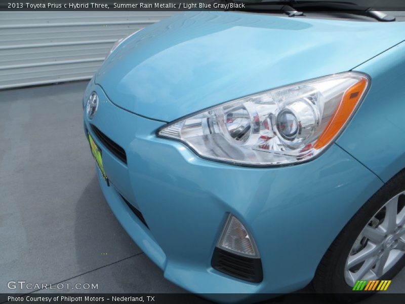 Summer Rain Metallic / Light Blue Gray/Black 2013 Toyota Prius c Hybrid Three