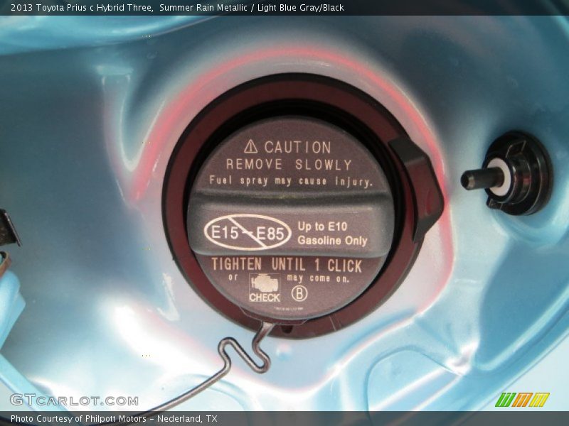 Summer Rain Metallic / Light Blue Gray/Black 2013 Toyota Prius c Hybrid Three