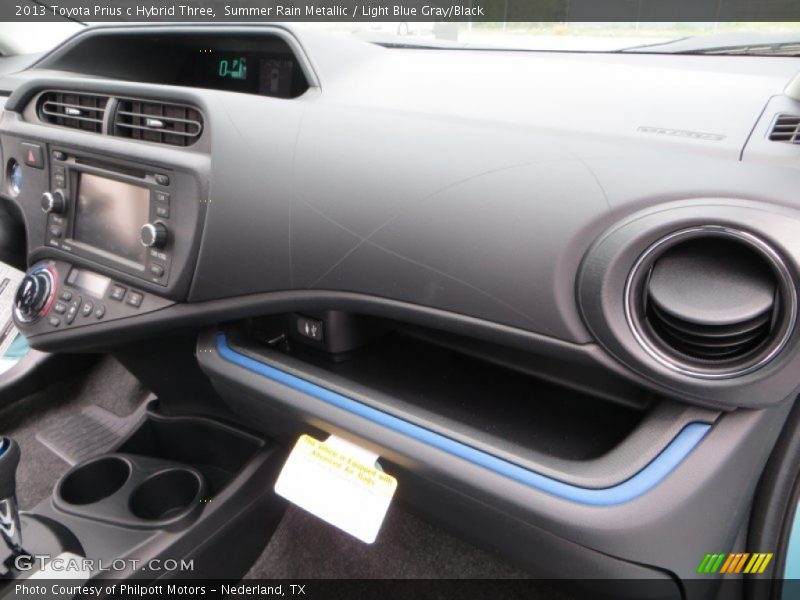 Summer Rain Metallic / Light Blue Gray/Black 2013 Toyota Prius c Hybrid Three
