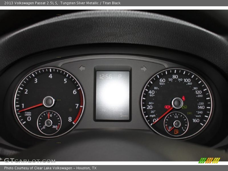 Tungsten Silver Metallic / Titan Black 2013 Volkswagen Passat 2.5L S