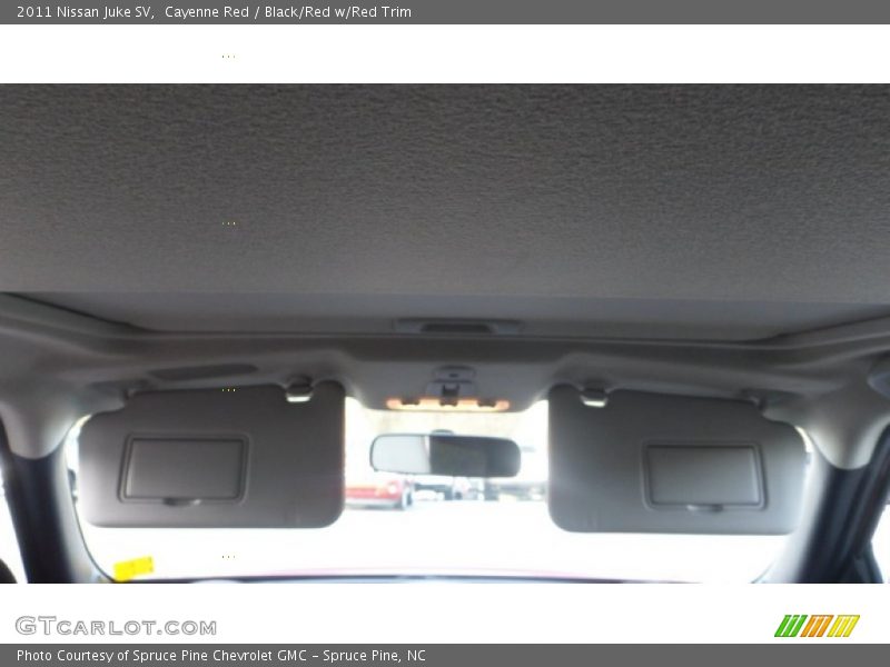 Cayenne Red / Black/Red w/Red Trim 2011 Nissan Juke SV