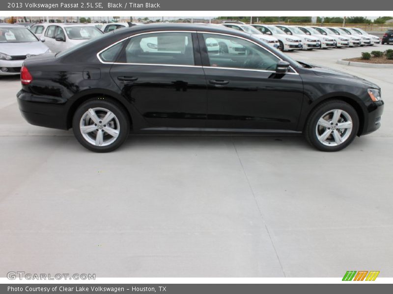 Black / Titan Black 2013 Volkswagen Passat 2.5L SE