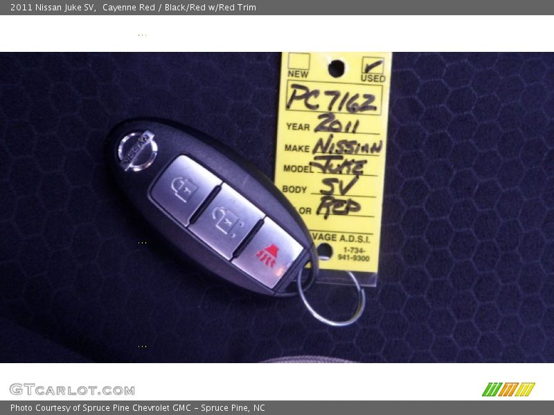 Keys of 2011 Juke SV