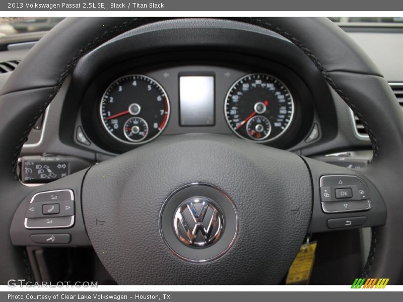 Black / Titan Black 2013 Volkswagen Passat 2.5L SE