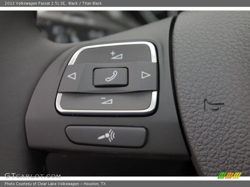 Black / Titan Black 2013 Volkswagen Passat 2.5L SE