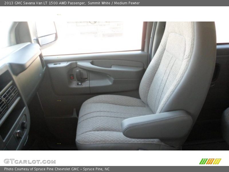 Summit White / Medium Pewter 2013 GMC Savana Van LT 1500 AWD Passenger