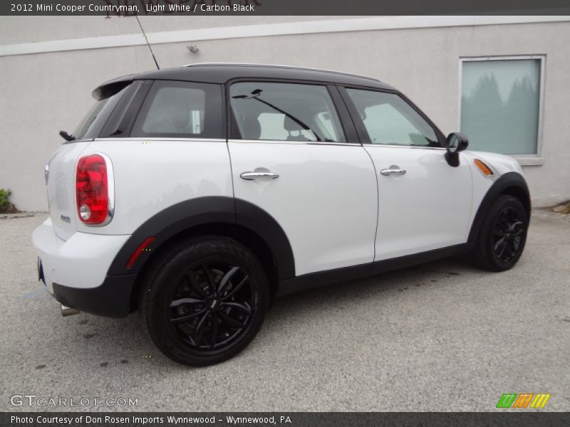 Light White / Carbon Black 2012 Mini Cooper Countryman