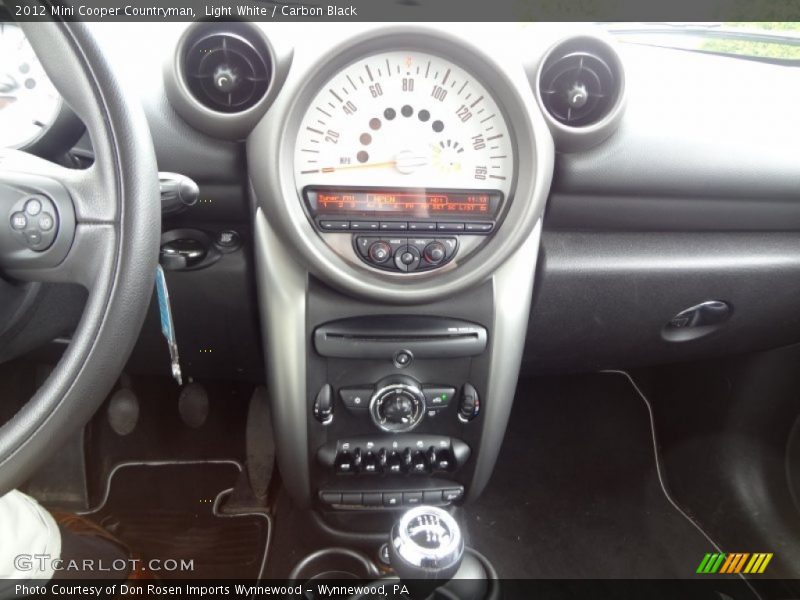 Light White / Carbon Black 2012 Mini Cooper Countryman
