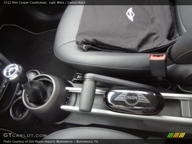 Light White / Carbon Black 2012 Mini Cooper Countryman