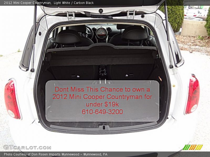 Light White / Carbon Black 2012 Mini Cooper Countryman