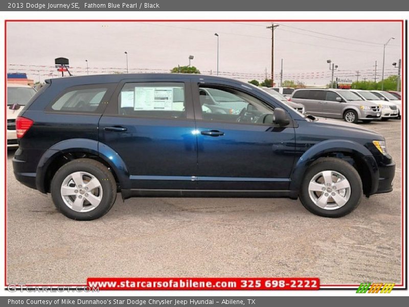 Fathom Blue Pearl / Black 2013 Dodge Journey SE