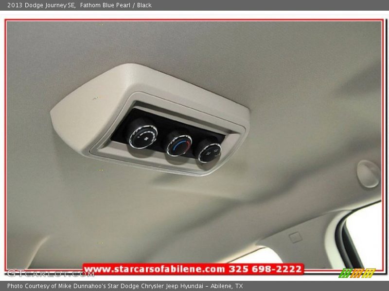 Fathom Blue Pearl / Black 2013 Dodge Journey SE