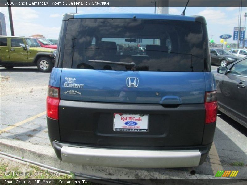 Atomic Blue Metallic / Gray/Blue 2006 Honda Element LX