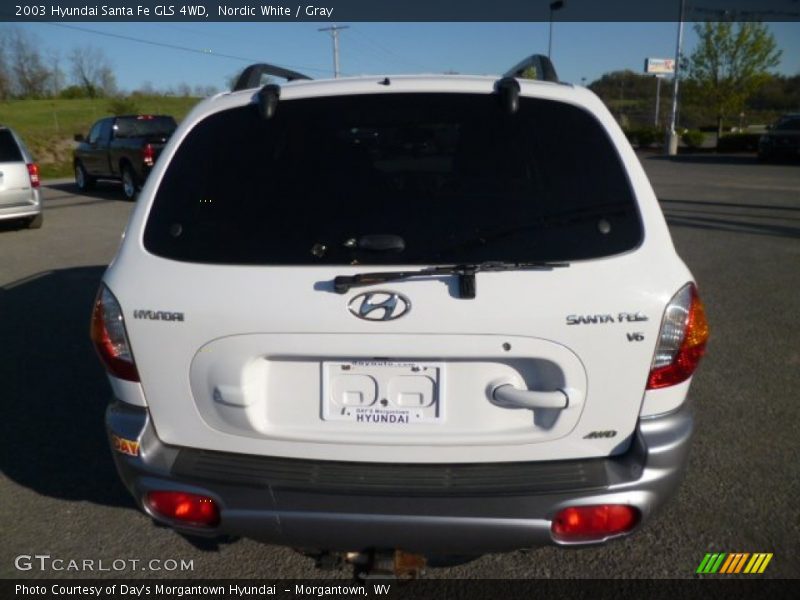 Nordic White / Gray 2003 Hyundai Santa Fe GLS 4WD