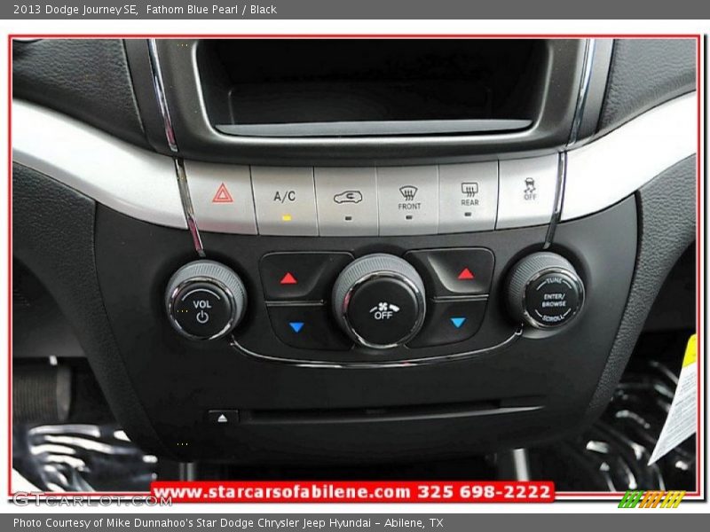 Fathom Blue Pearl / Black 2013 Dodge Journey SE