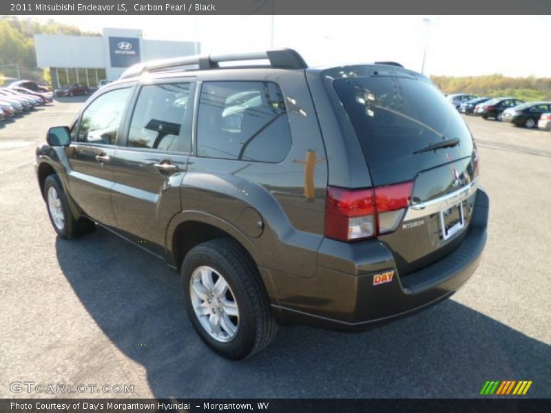 Carbon Pearl / Black 2011 Mitsubishi Endeavor LS