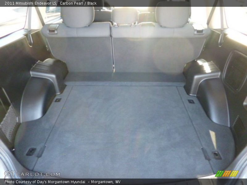 Carbon Pearl / Black 2011 Mitsubishi Endeavor LS