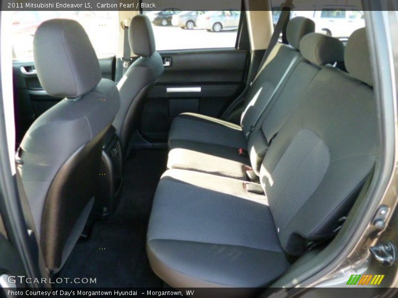 Carbon Pearl / Black 2011 Mitsubishi Endeavor LS