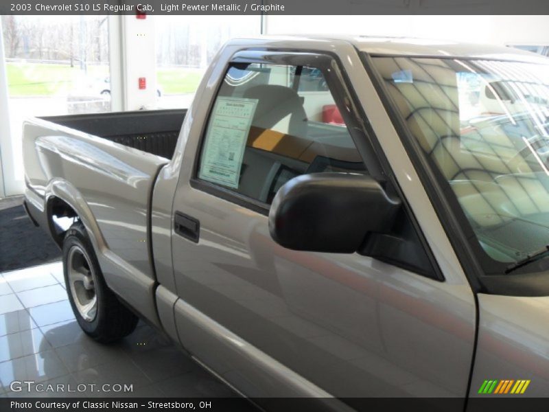 Light Pewter Metallic / Graphite 2003 Chevrolet S10 LS Regular Cab