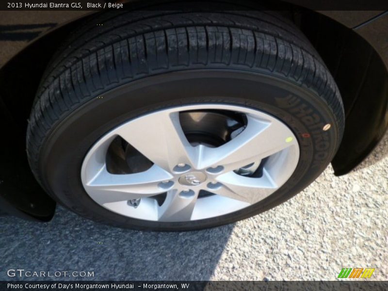 Black / Beige 2013 Hyundai Elantra GLS