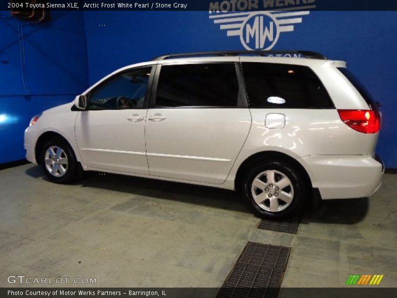 Arctic Frost White Pearl / Stone Gray 2004 Toyota Sienna XLE