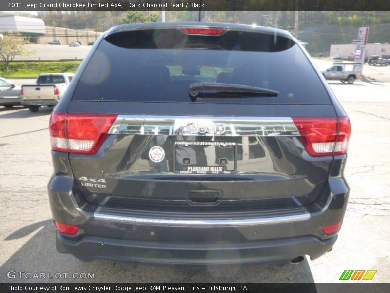 Dark Charcoal Pearl / Black 2011 Jeep Grand Cherokee Limited 4x4