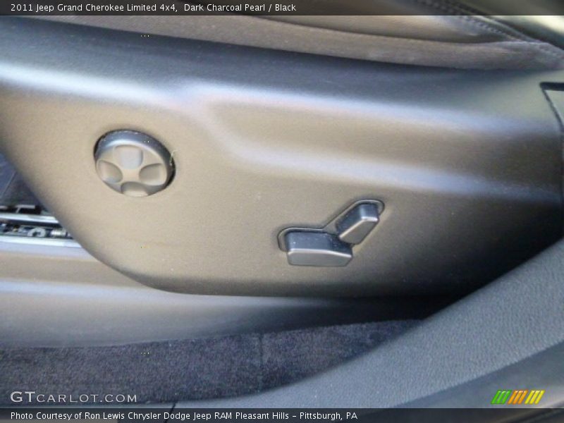 Dark Charcoal Pearl / Black 2011 Jeep Grand Cherokee Limited 4x4