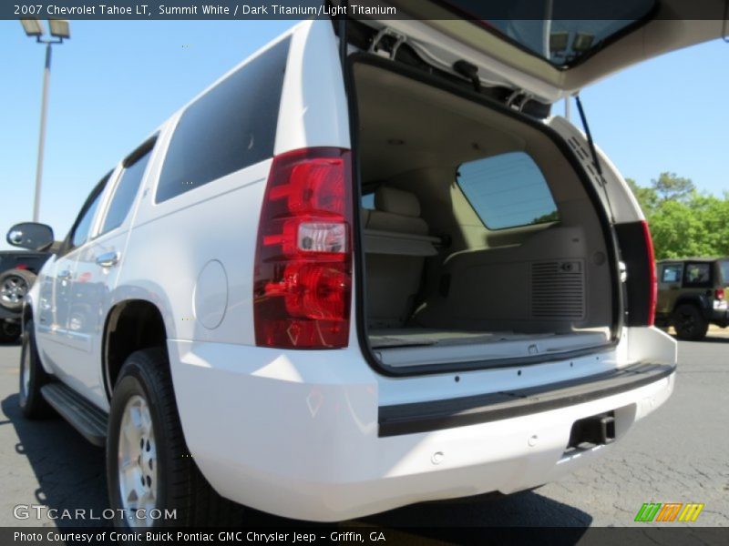 Summit White / Dark Titanium/Light Titanium 2007 Chevrolet Tahoe LT