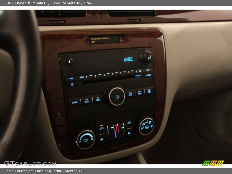 Silver Ice Metallic / Gray 2009 Chevrolet Impala LT