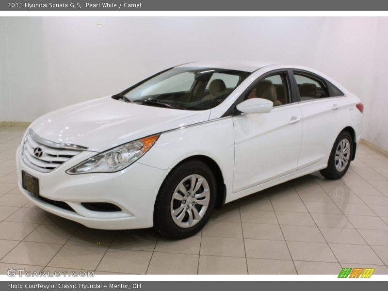 Pearl White / Camel 2011 Hyundai Sonata GLS