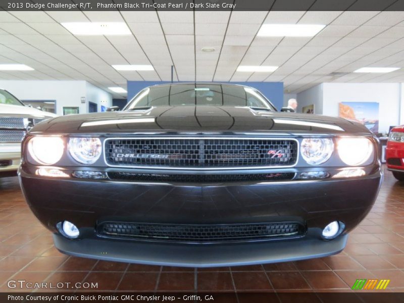 Phantom Black Tri-Coat Pearl / Dark Slate Gray 2013 Dodge Challenger R/T
