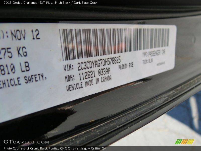 Pitch Black / Dark Slate Gray 2013 Dodge Challenger SXT Plus