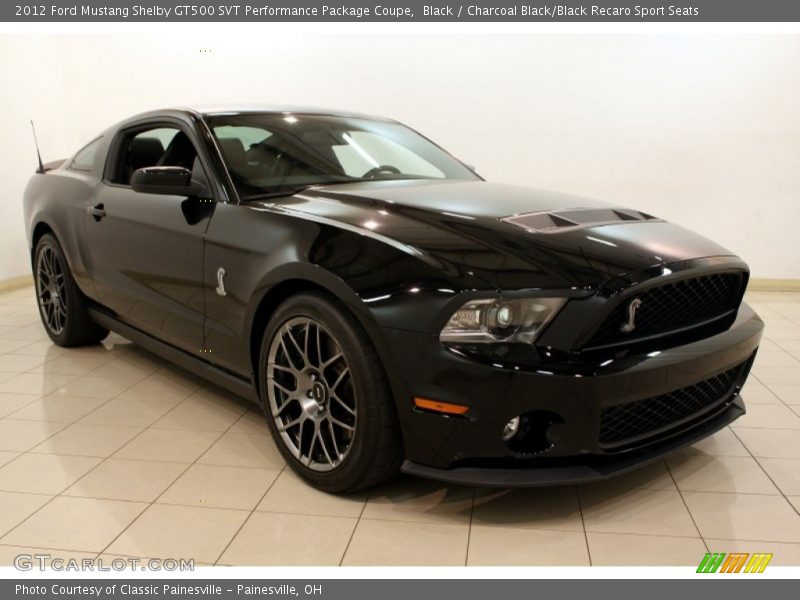 Front 3/4 View of 2012 Mustang Shelby GT500 SVT Performance Package Coupe