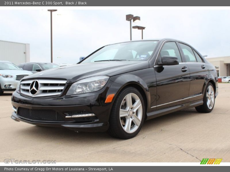 Front 3/4 View of 2011 C 300 Sport
