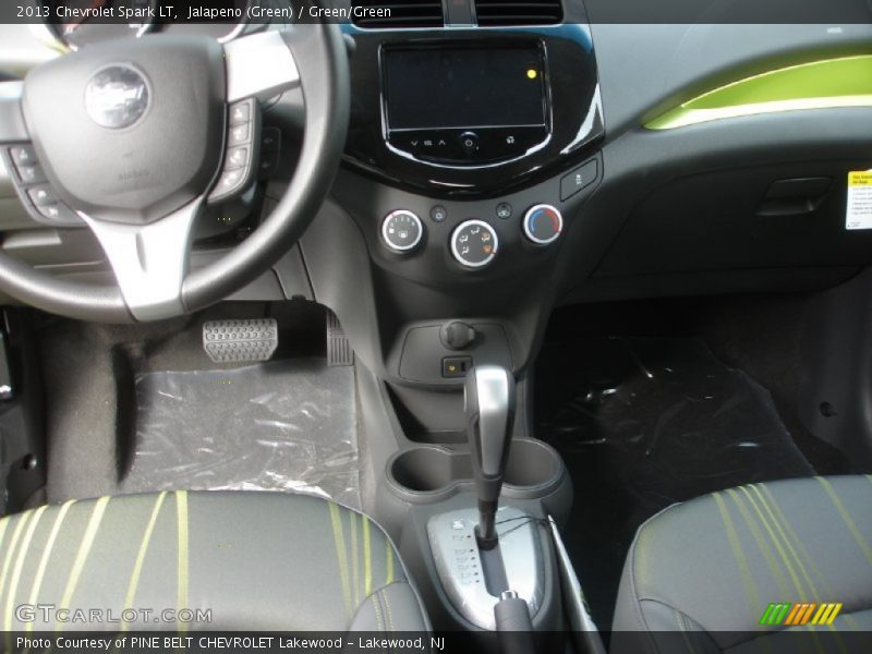 Jalapeno (Green) / Green/Green 2013 Chevrolet Spark LT